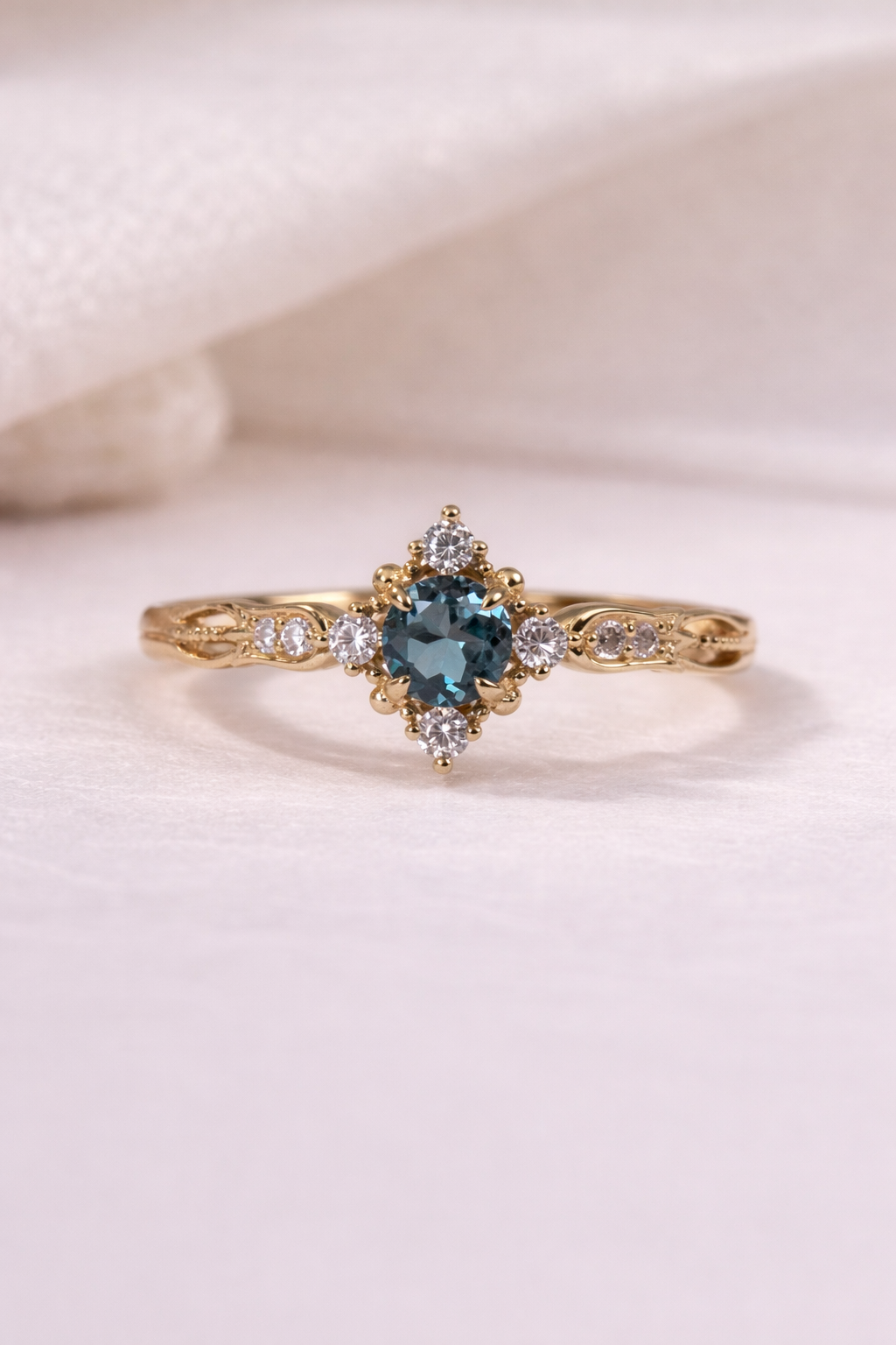 Anel de Noivado Cosmos