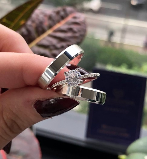 Par de Alianças Acácia