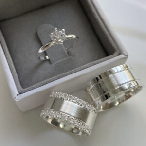 Par de Alianças Lírio